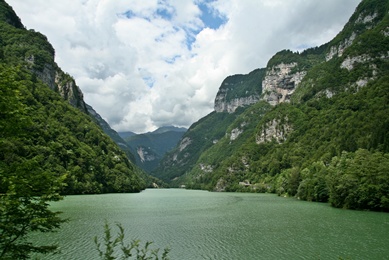 Lago di Corlo