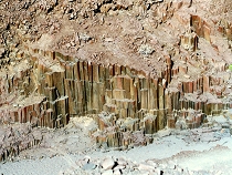 Orgelpfeifen aus Basaltgestein